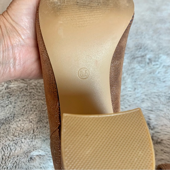 Very G Boa Booties 8.5 - Picture 10 of 10